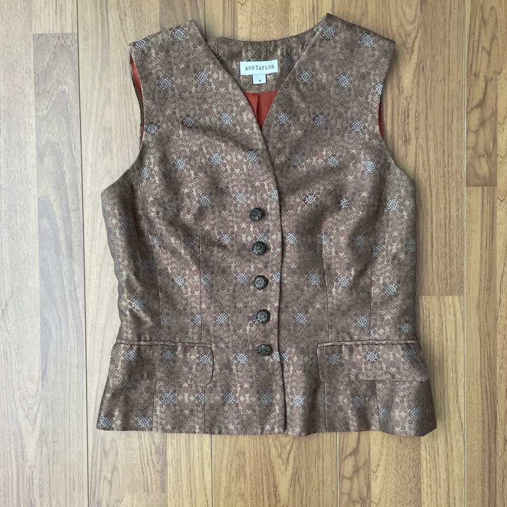 Ann Taylor Brown Patterned Vest